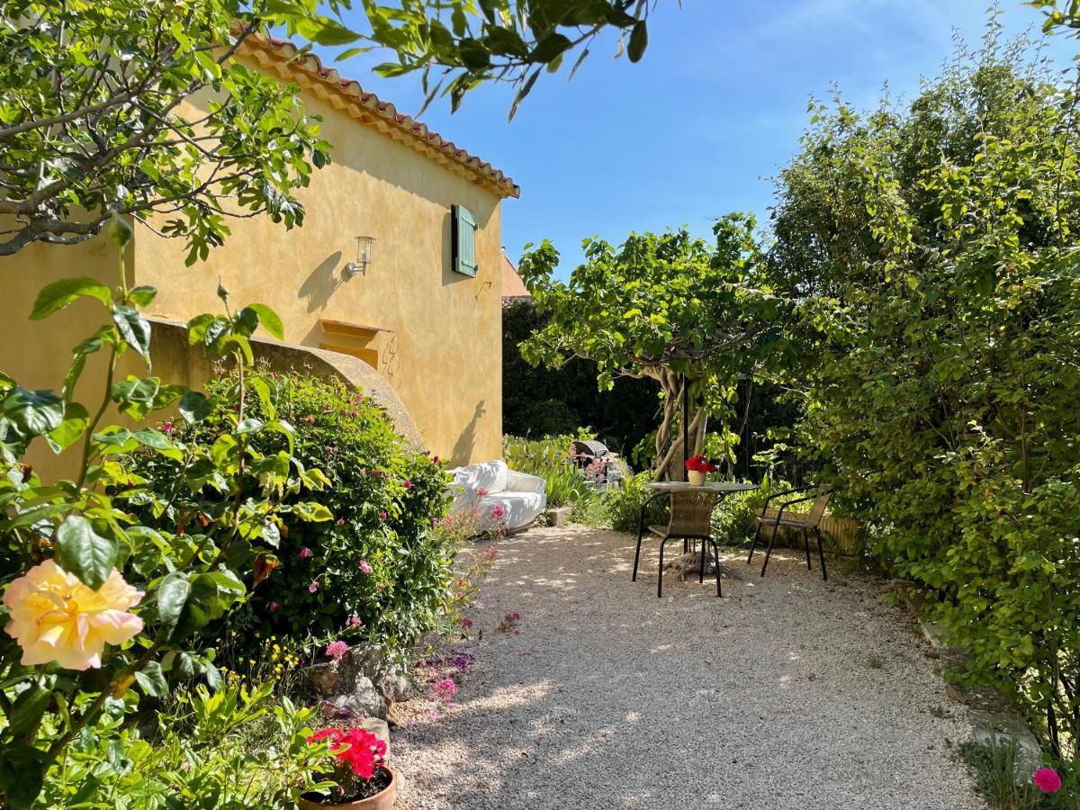 Sainte Victoire Le Cabanon Villa Puyloubier Exterior foto